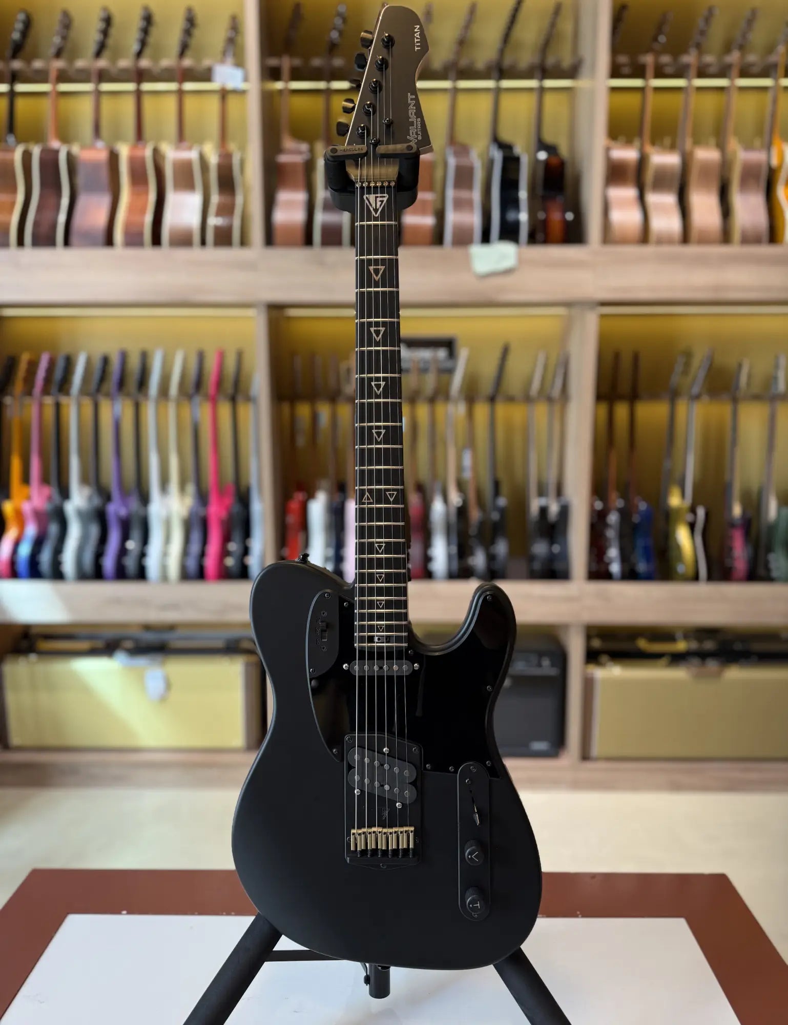 Valiant Titan Primal Limited Black