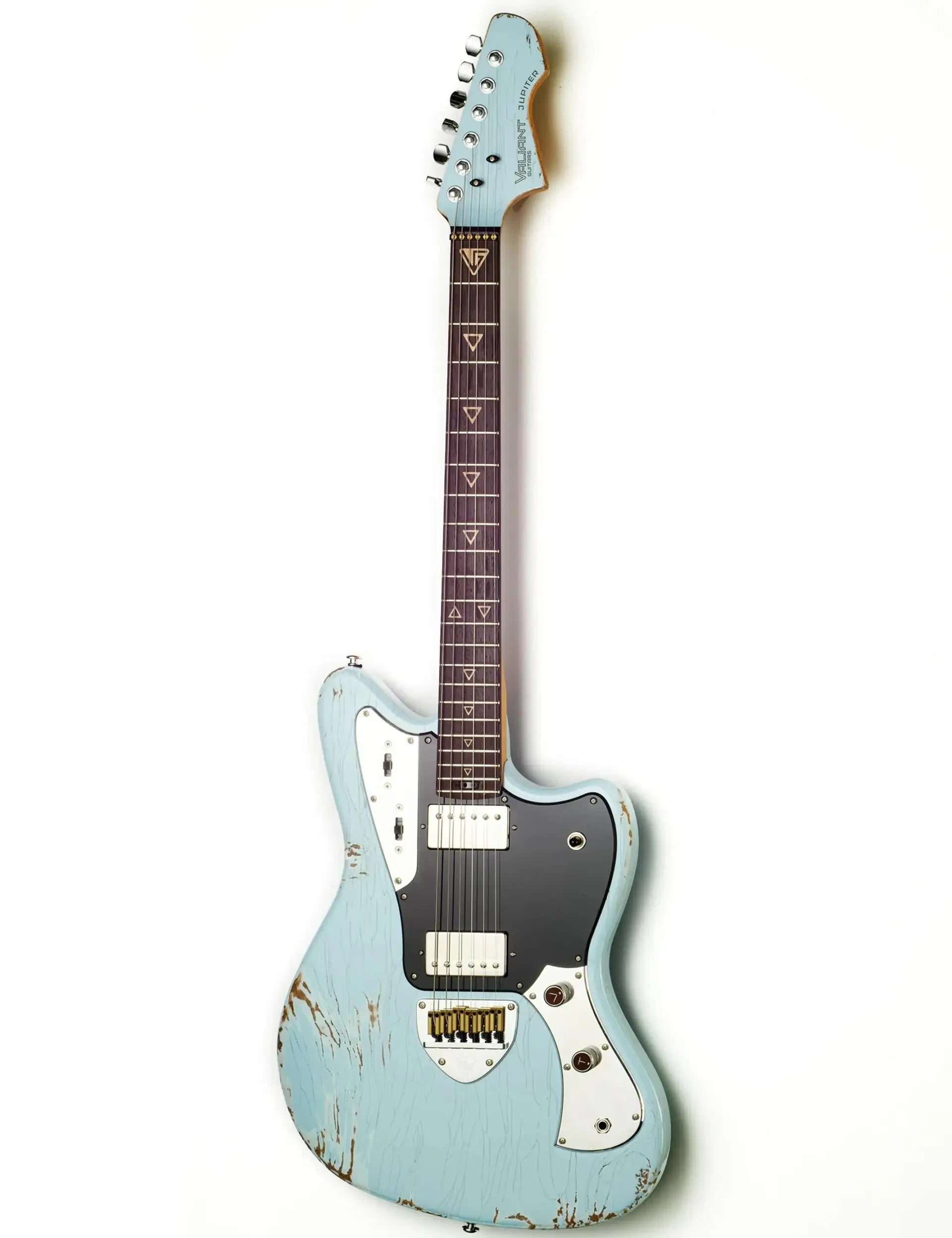 J24154_03-scaled_1.webp