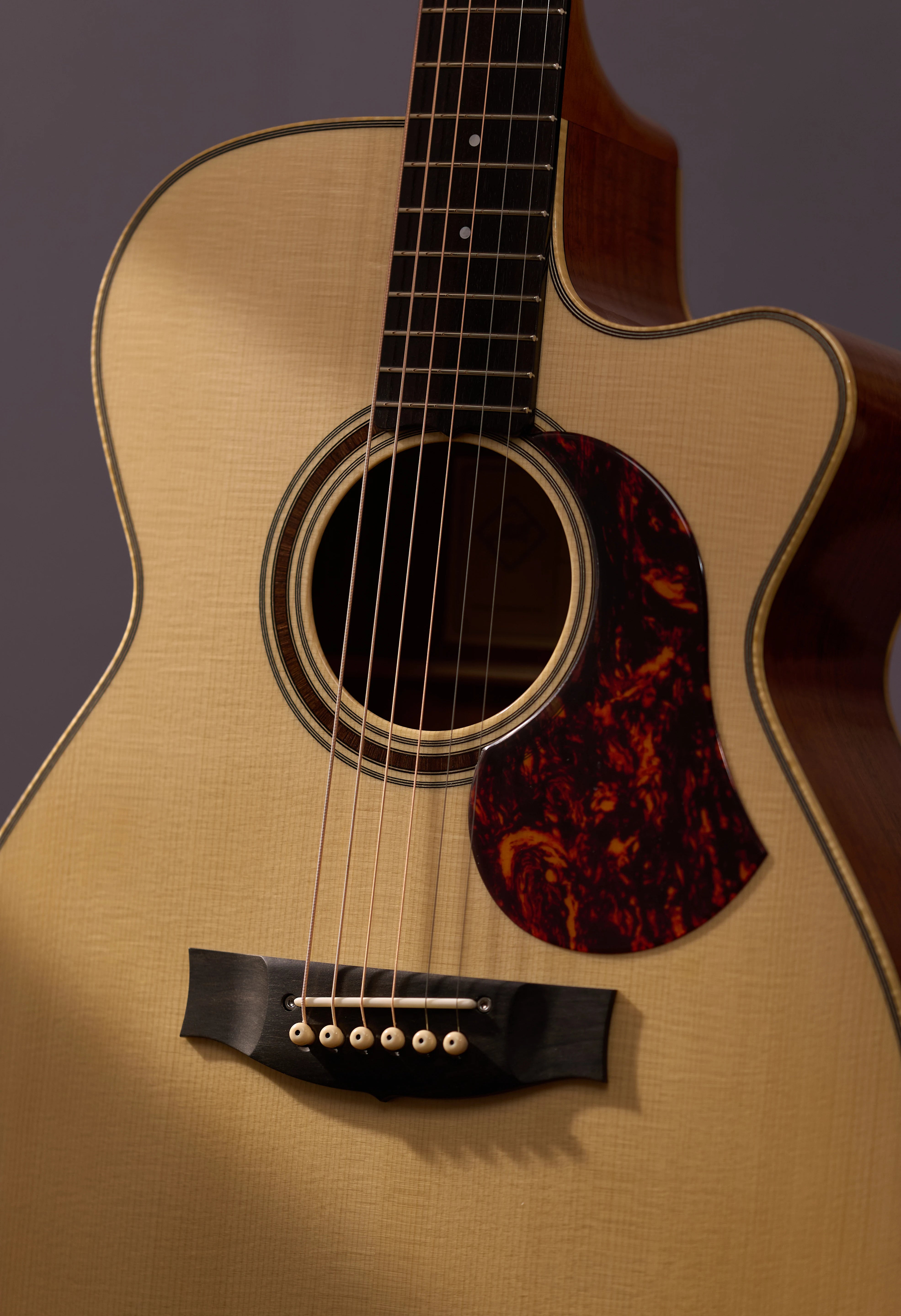 Maton Master Built L.E. May