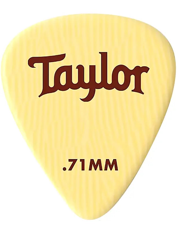 taylor-guitar-pick-premium-ivoroid-351-0-71mm-dubai.webp